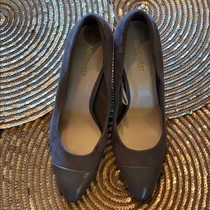 Nine West 7 1/2 with Lucite Heel